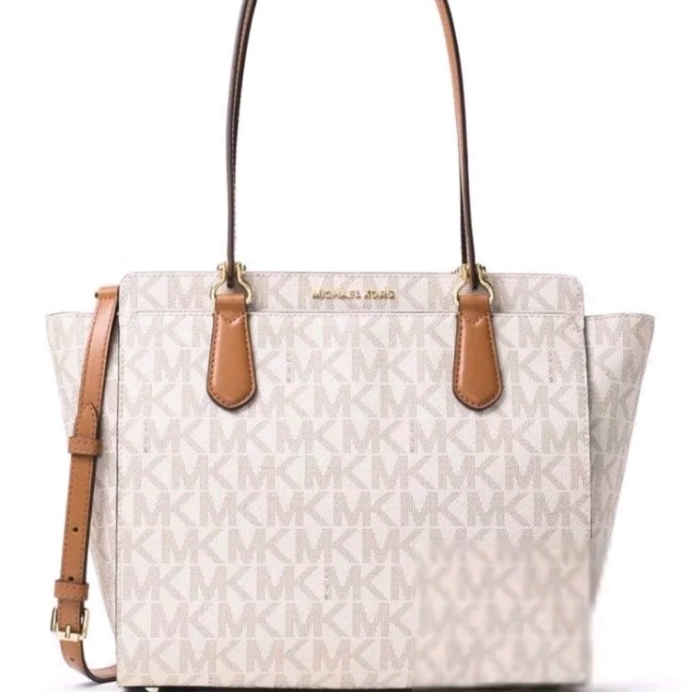 Brand new michael kors dee dee